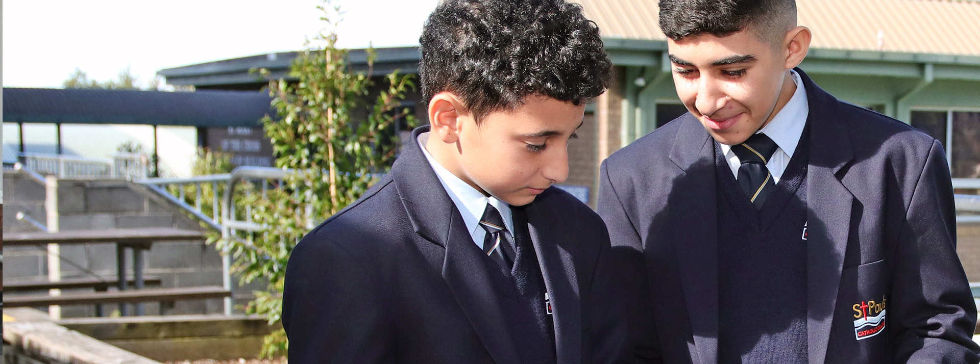 JOIN OUR WELCOMING LEARNING COMMUNITY