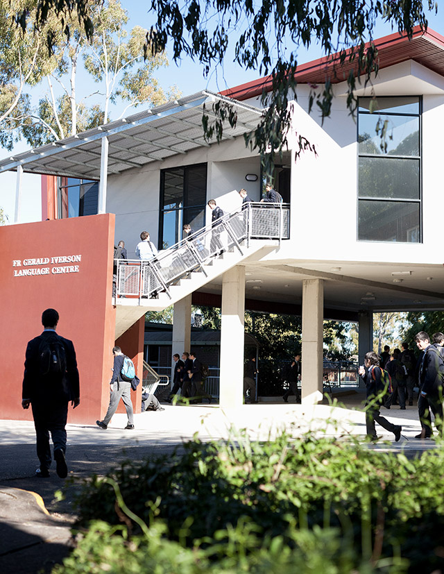 How to enrol at St Pauls Catholic College Greystanes