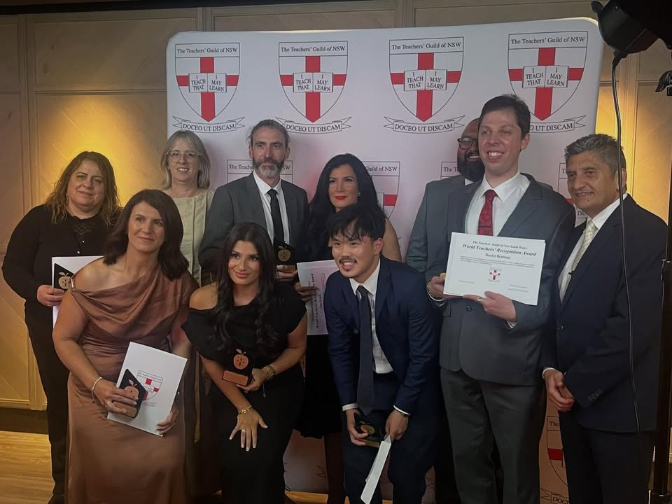 540366774756836_1384735066986665-1